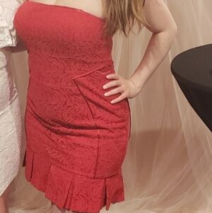 Aiden Strapless Red Lace Dress